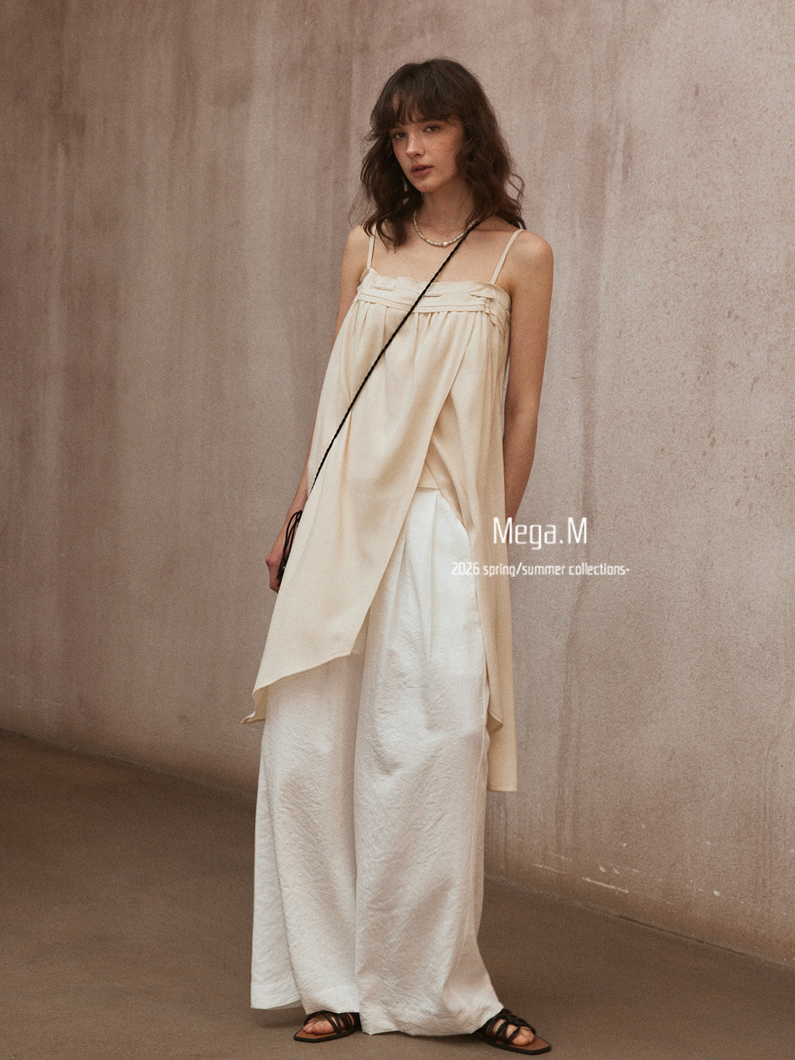 Mega. M medium and long suspender top 2026 spring new women's clothing Korean sleeveless tube top 01061