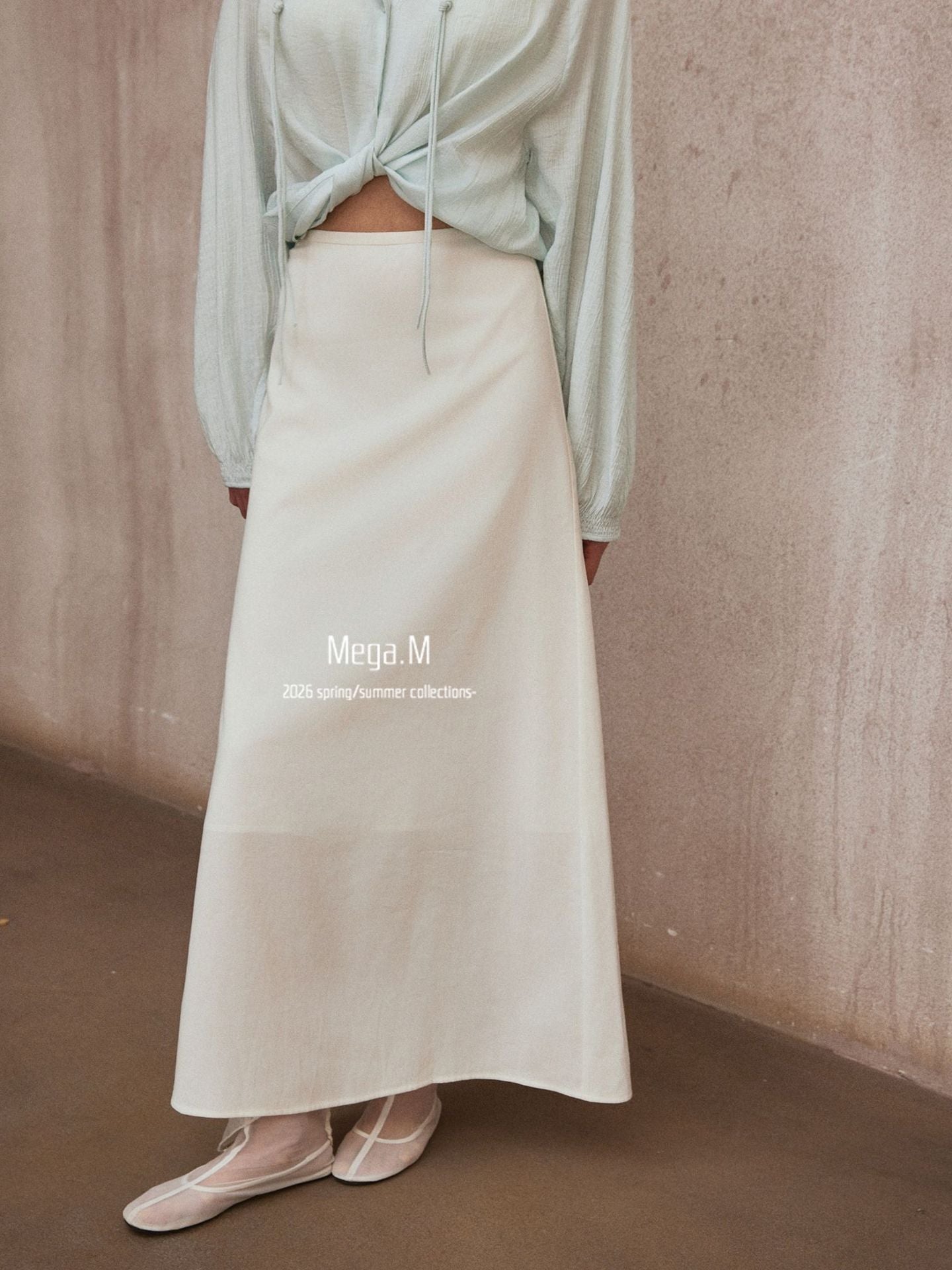 Margo dream, high waist medium and long skirt 2026 spring new Korean simple French A-shaped skirt thirteen lines