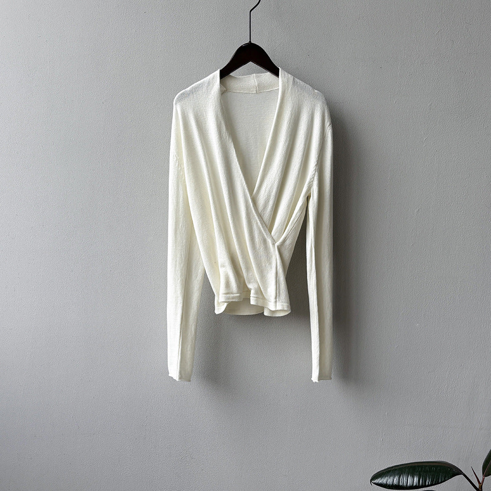 V-neck Long-sleeved Knitted Sweater RH013021