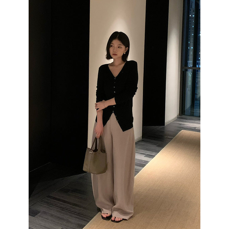 Merino Wool V-Neck Knit Cardigan R31164