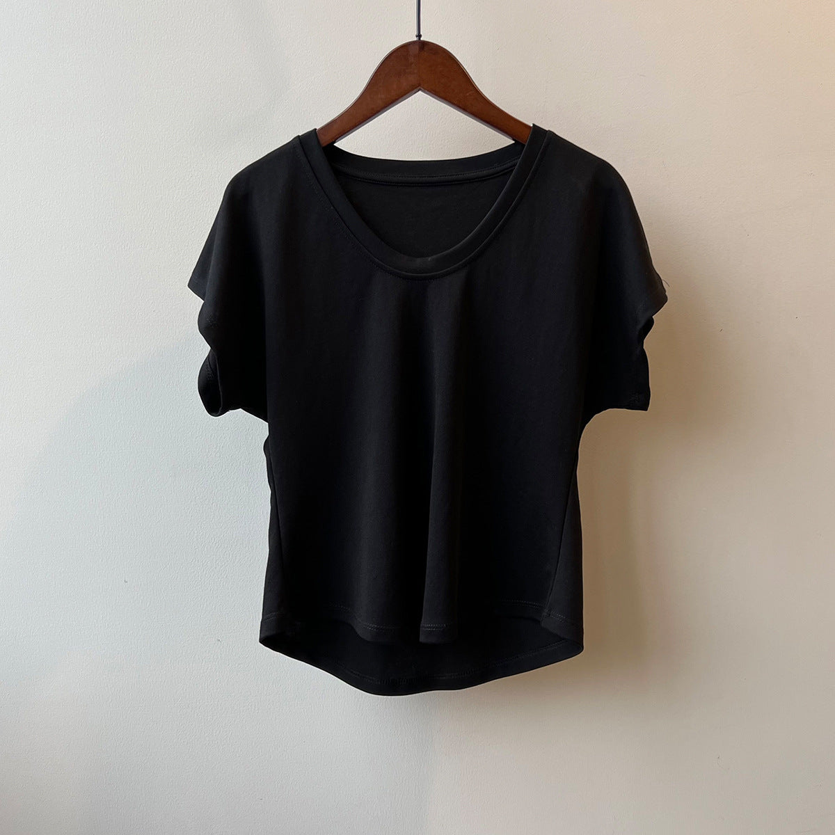 Simple U-neck Short Sleeve RH012974