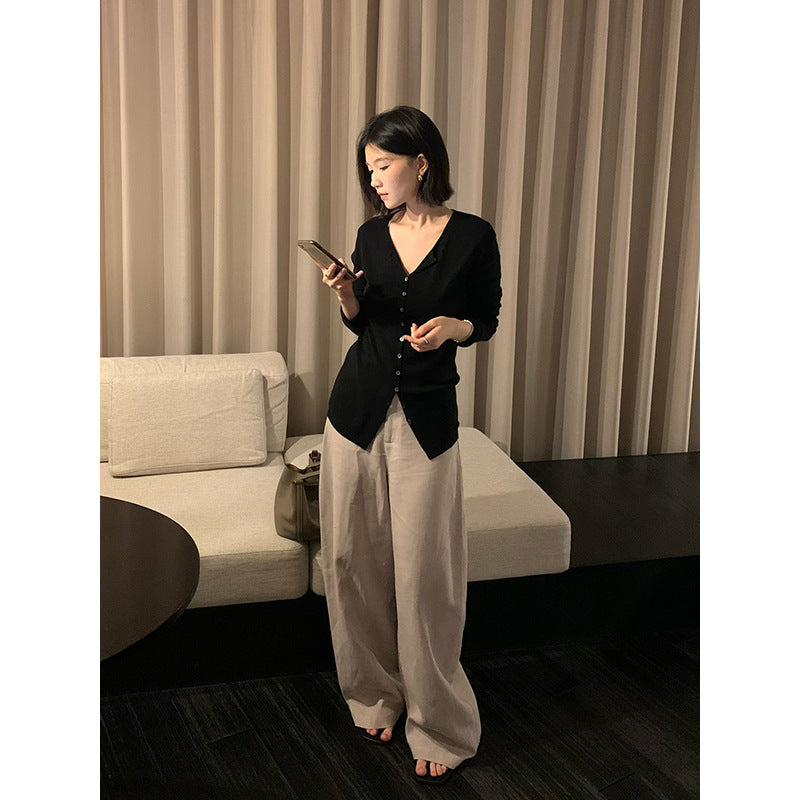 Merino Wool V-Neck Knit Cardigan R31164