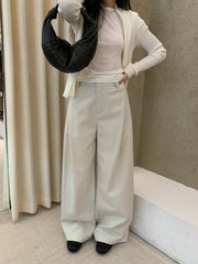 Side Pleat Design High-Waisted Slimming Jeans R31126