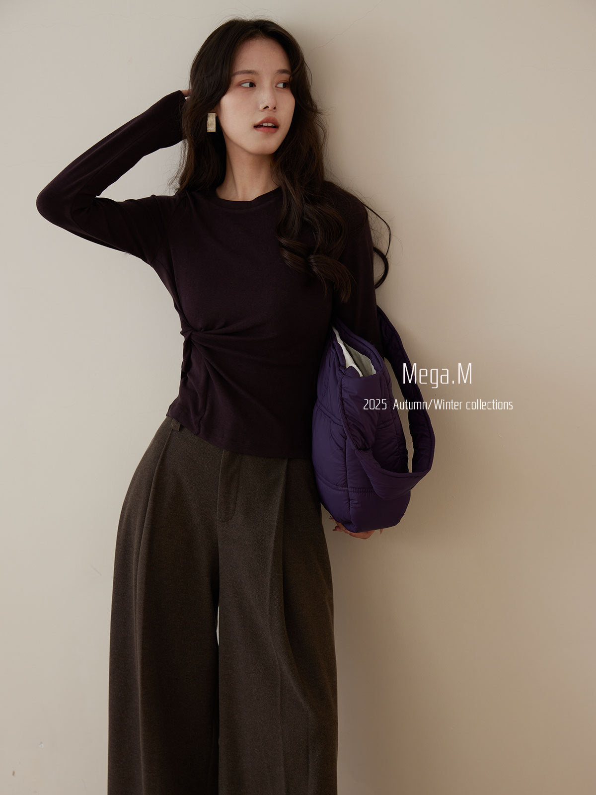 Mega. M Thirteen Lines Minimalist Black Temperament Crew Neck Skinny T-Shirt Wool Blended Kink Long Sleeve Knitted Top