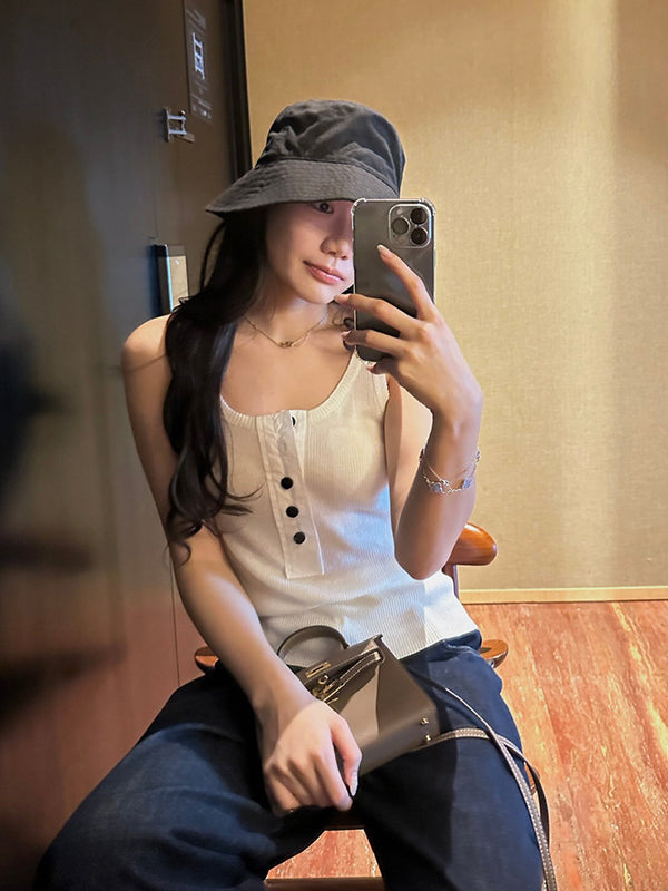 Button Half-placket Knit Vest R31119