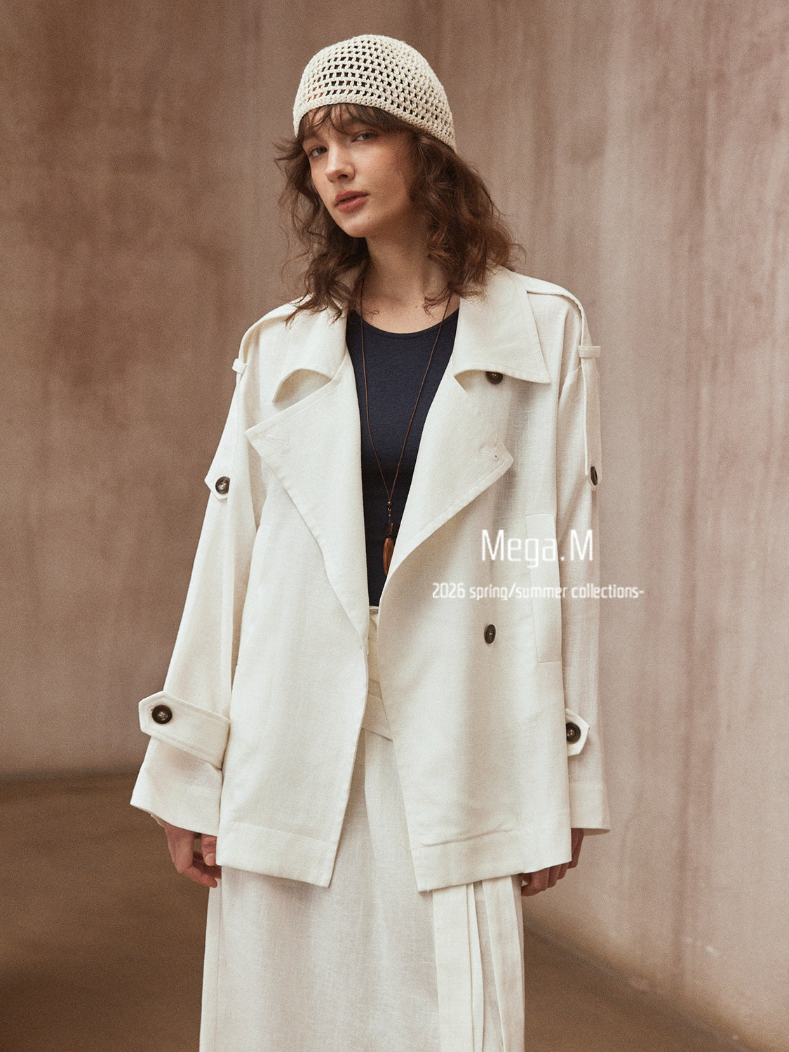 Mega. M short long-sleeved trench coat women's clothing 2026 spring new Korean version lapel thin jacket 04014