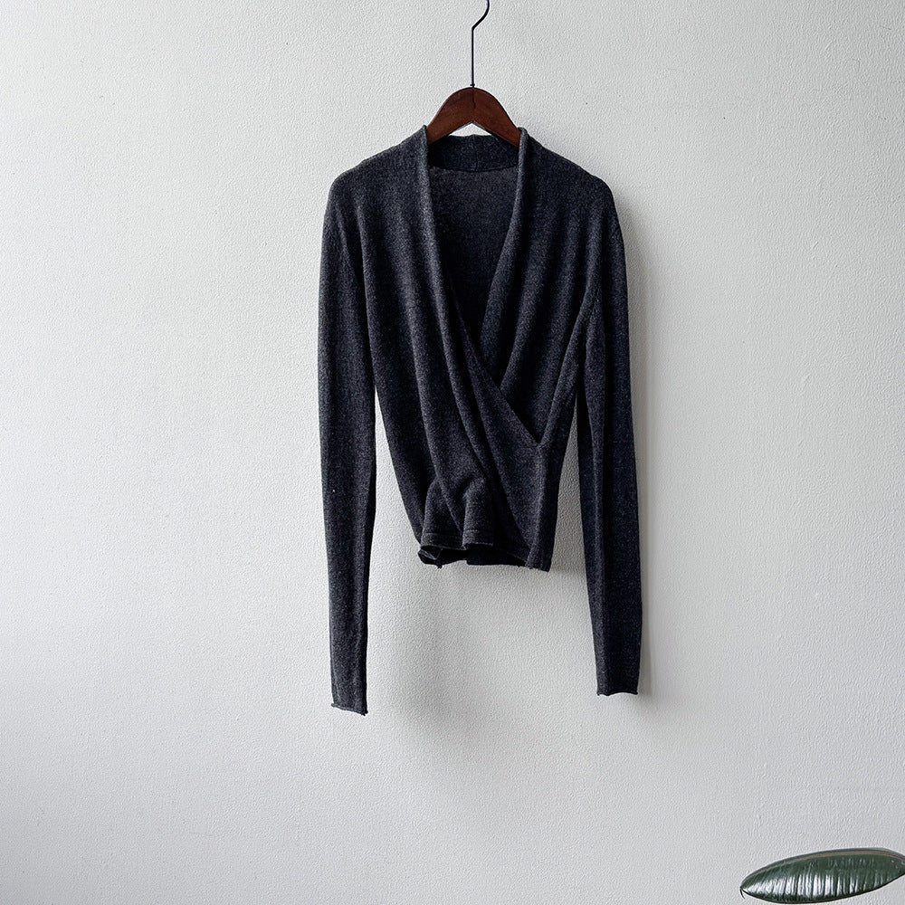 V-neck Long-sleeved Knitted Sweater RH013021