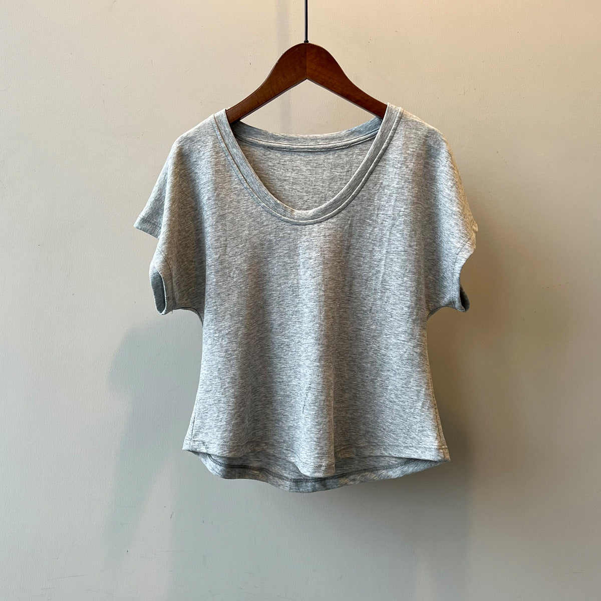 Simple U-neck Short Sleeve RH012974
