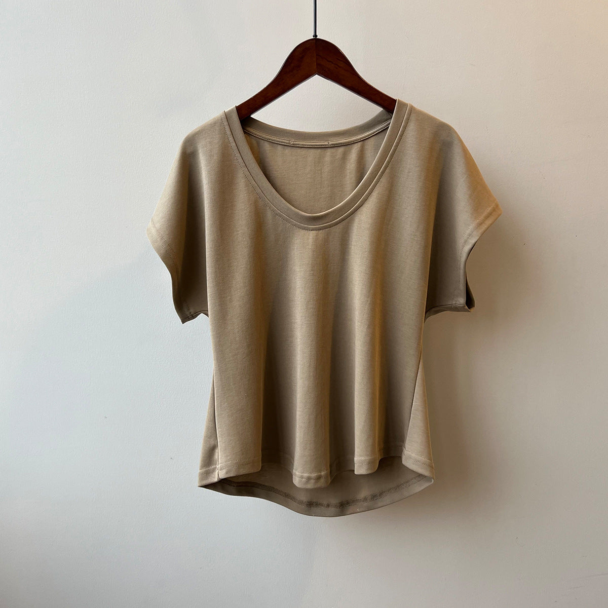 Simple U-neck Short Sleeve RH012974