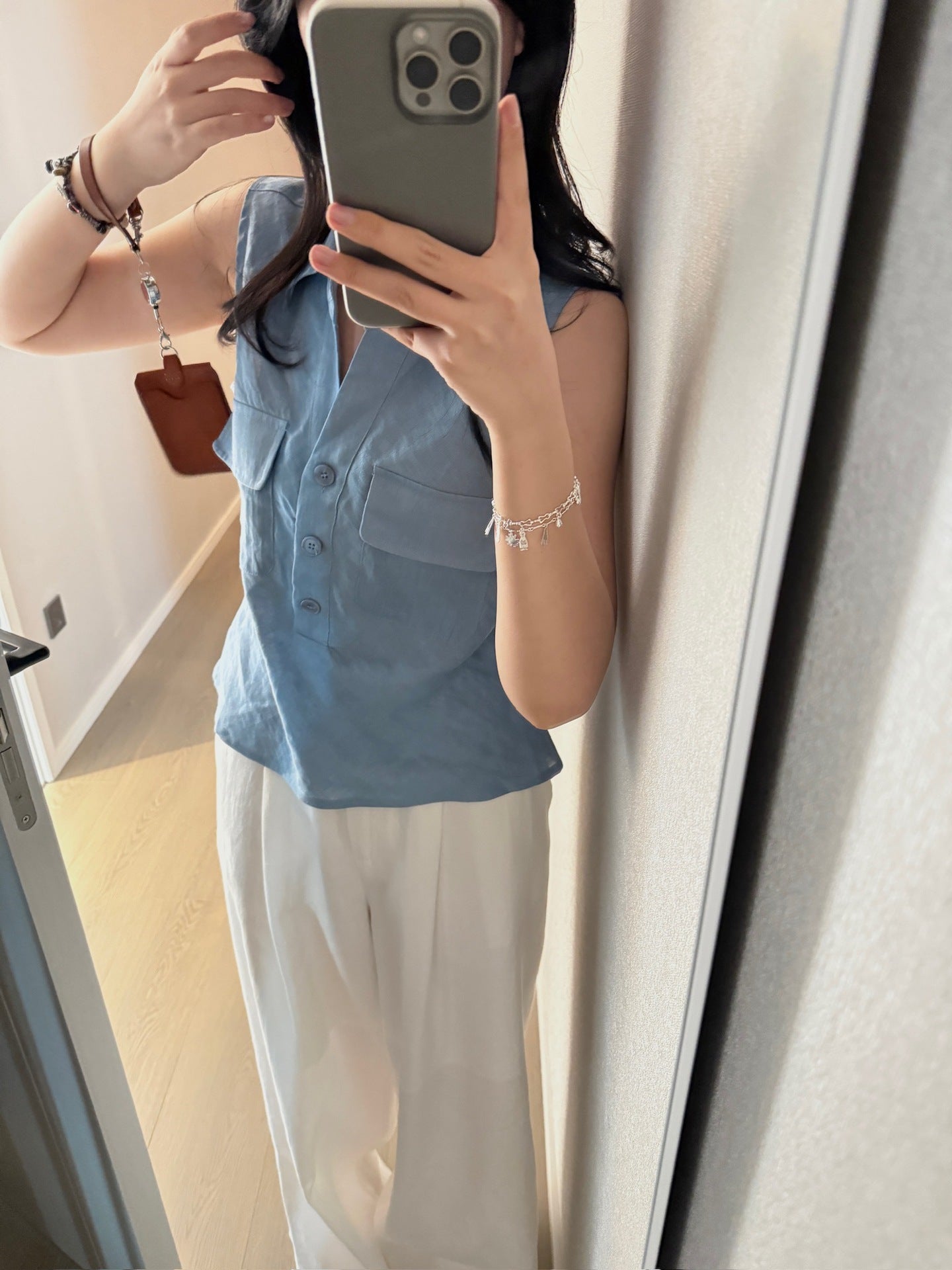 Linen Sleeveless Shirt R31108