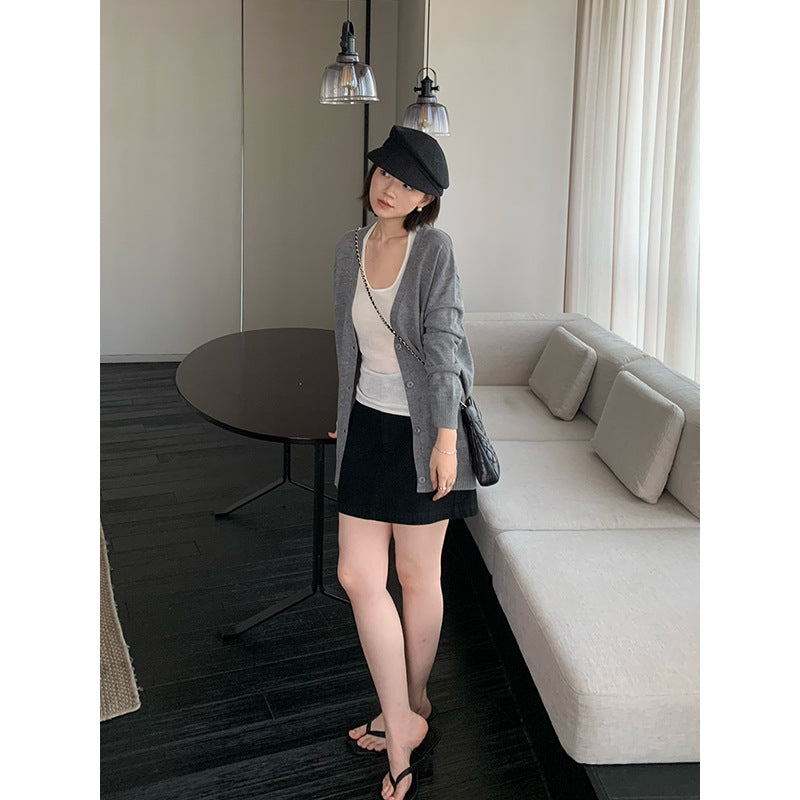 Relaxed V-Neck Knit Cardigan R31177