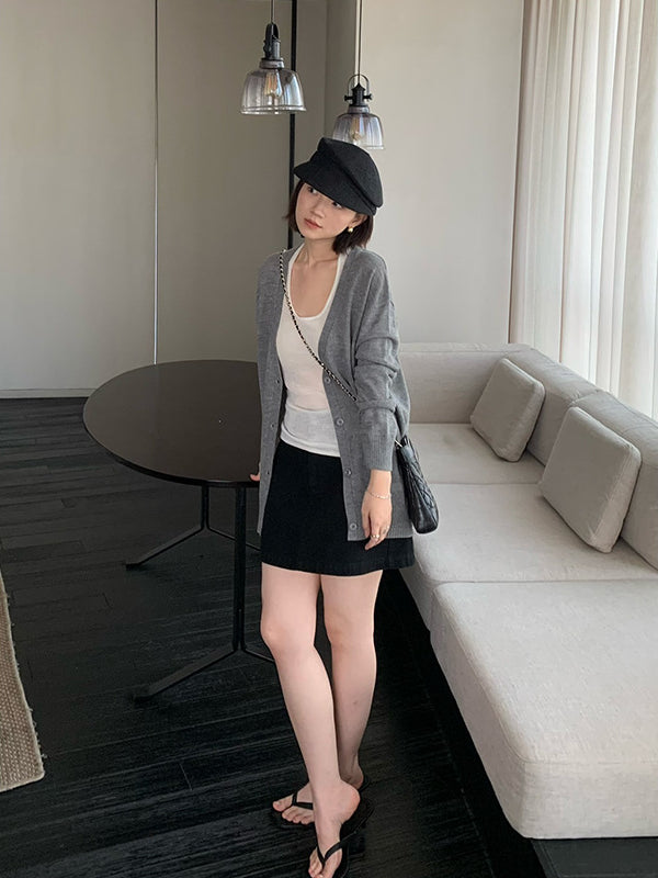 Relaxed V-Neck Knit Cardigan R31177