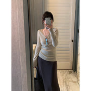 Simple V-Neck Knit Top R31185