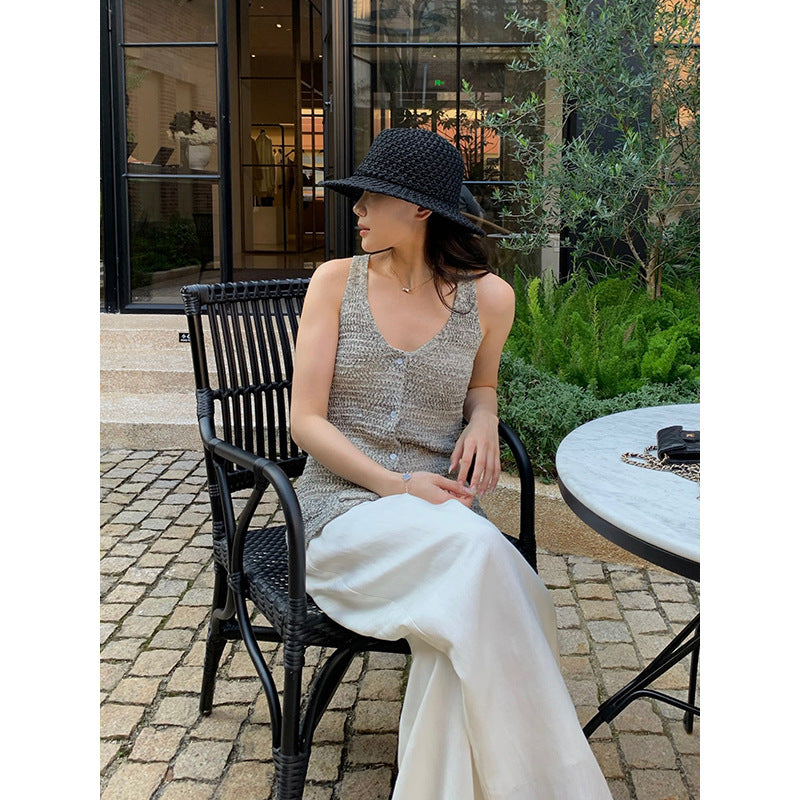 V-Neck Knit Vest Top R31159