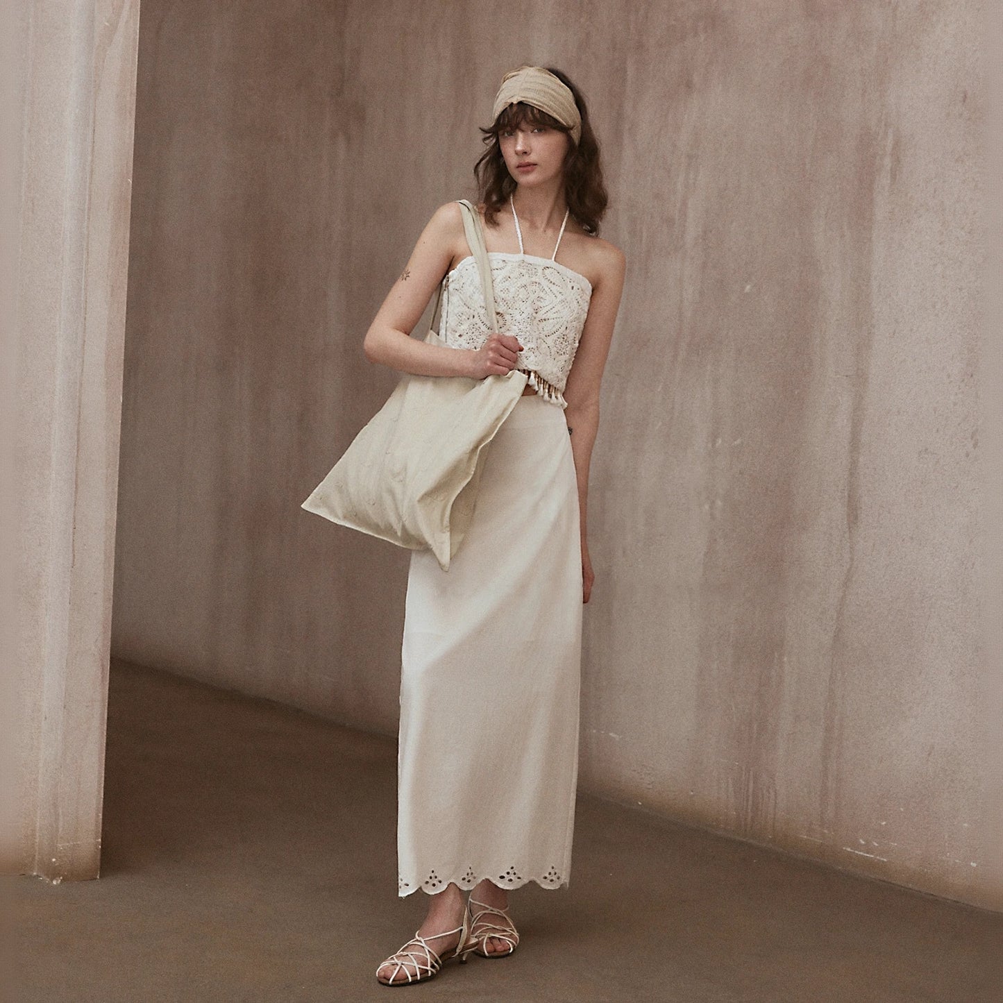 Lace Edge Skirt R31047