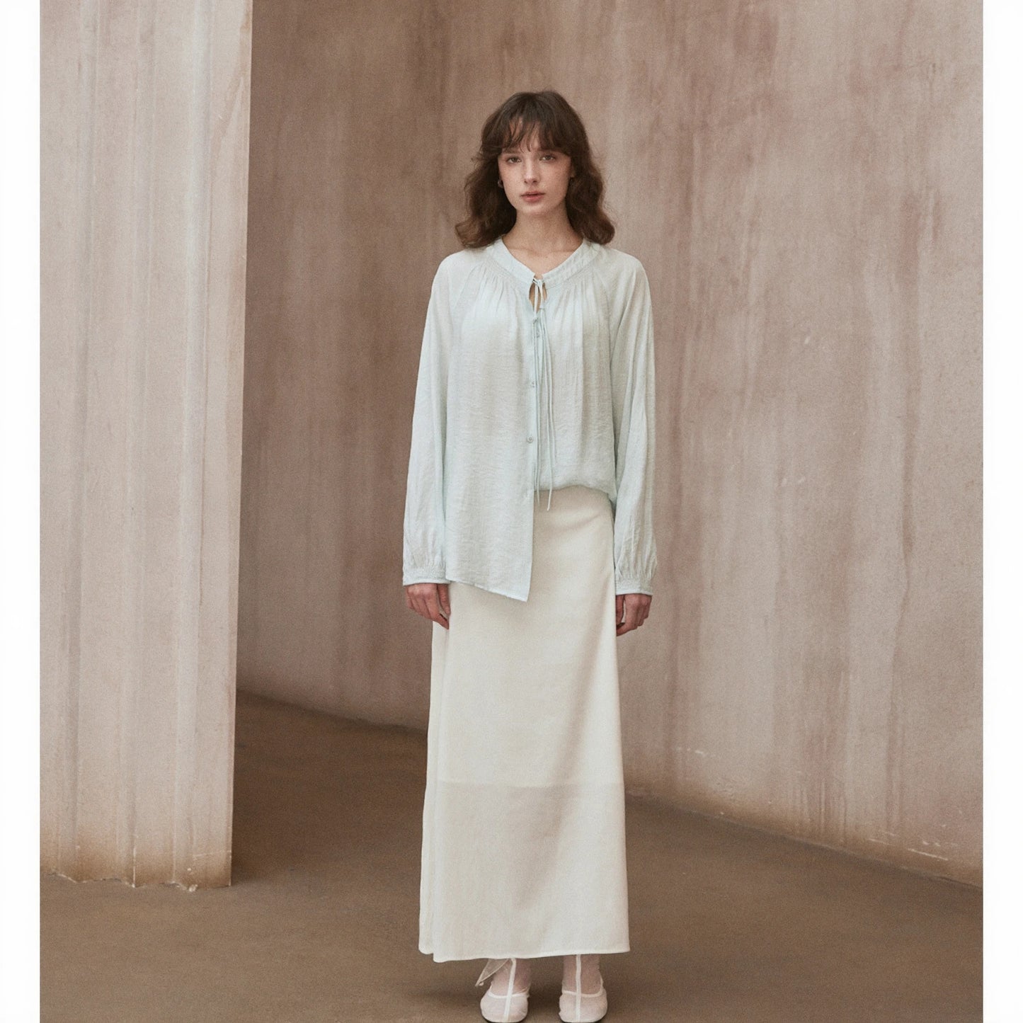 Lace-Up Shirt R31040