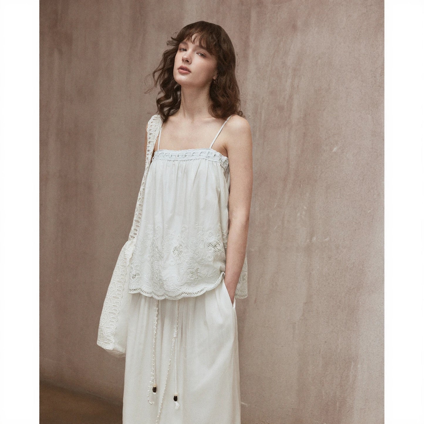 Short Suspender Top R31033